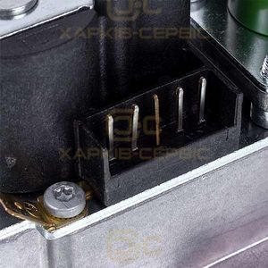 Газовий клапан Honeywell VK4105M5132 для газового котла Ferroli Divatop, Domitech, Domicondens 39817850