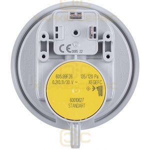 Реле тиску повітря (пресостат) Huba Control 135/120 Па для газового котла Vaillant 050557